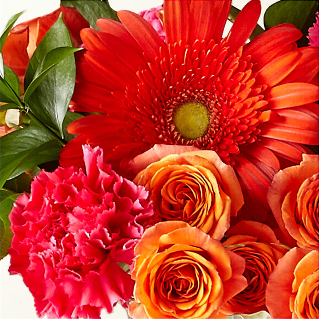Florist Designed Mixed Bouquet – Heavenly Plants, Regina SK