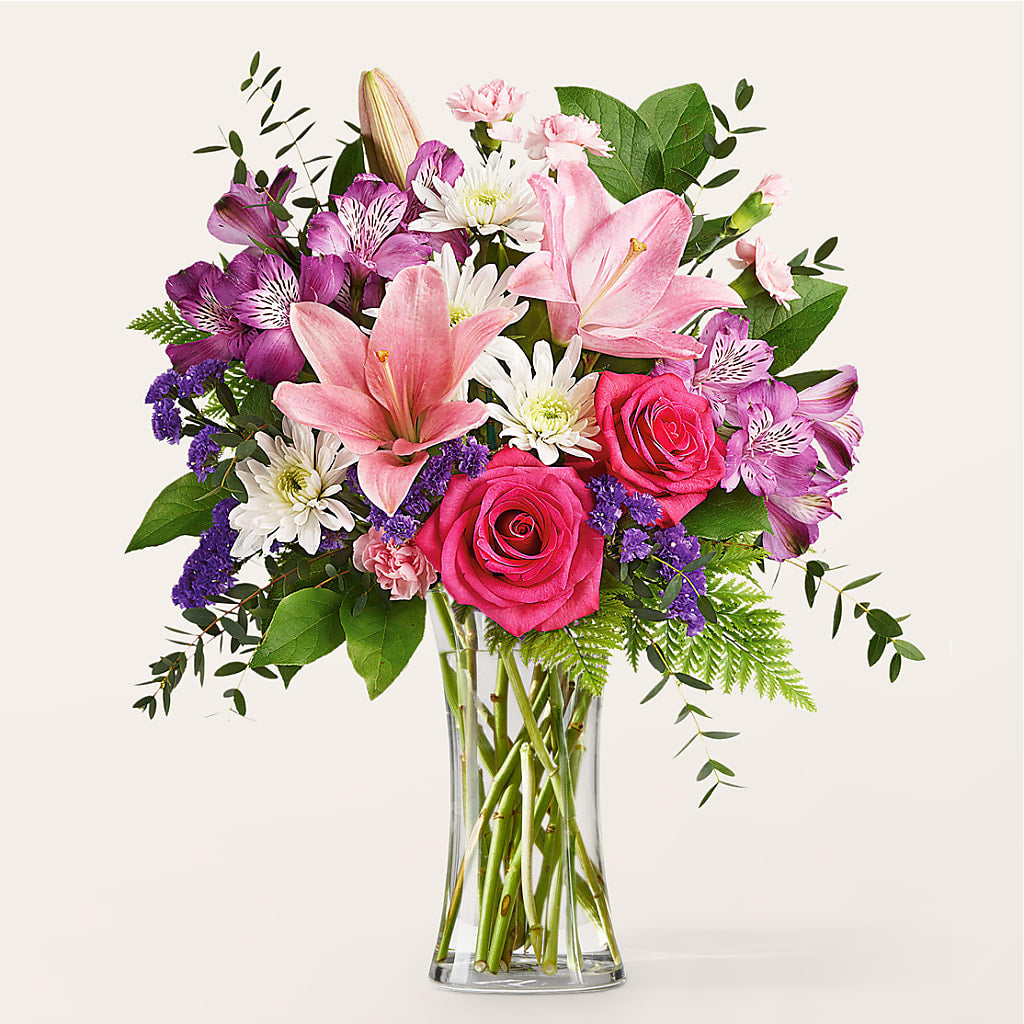 Lace & Pearls Bouquet – Heavenly Plants, Regina SK