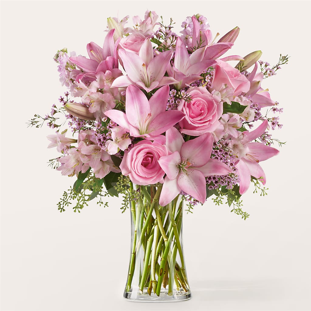 Gentle Gesture Bouquet – Heavenly Plants, Regina SK