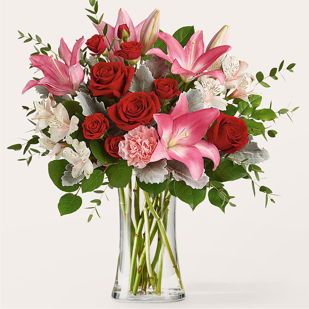 Everything to Me Bouquet – Heavenly Plants, Regina SK