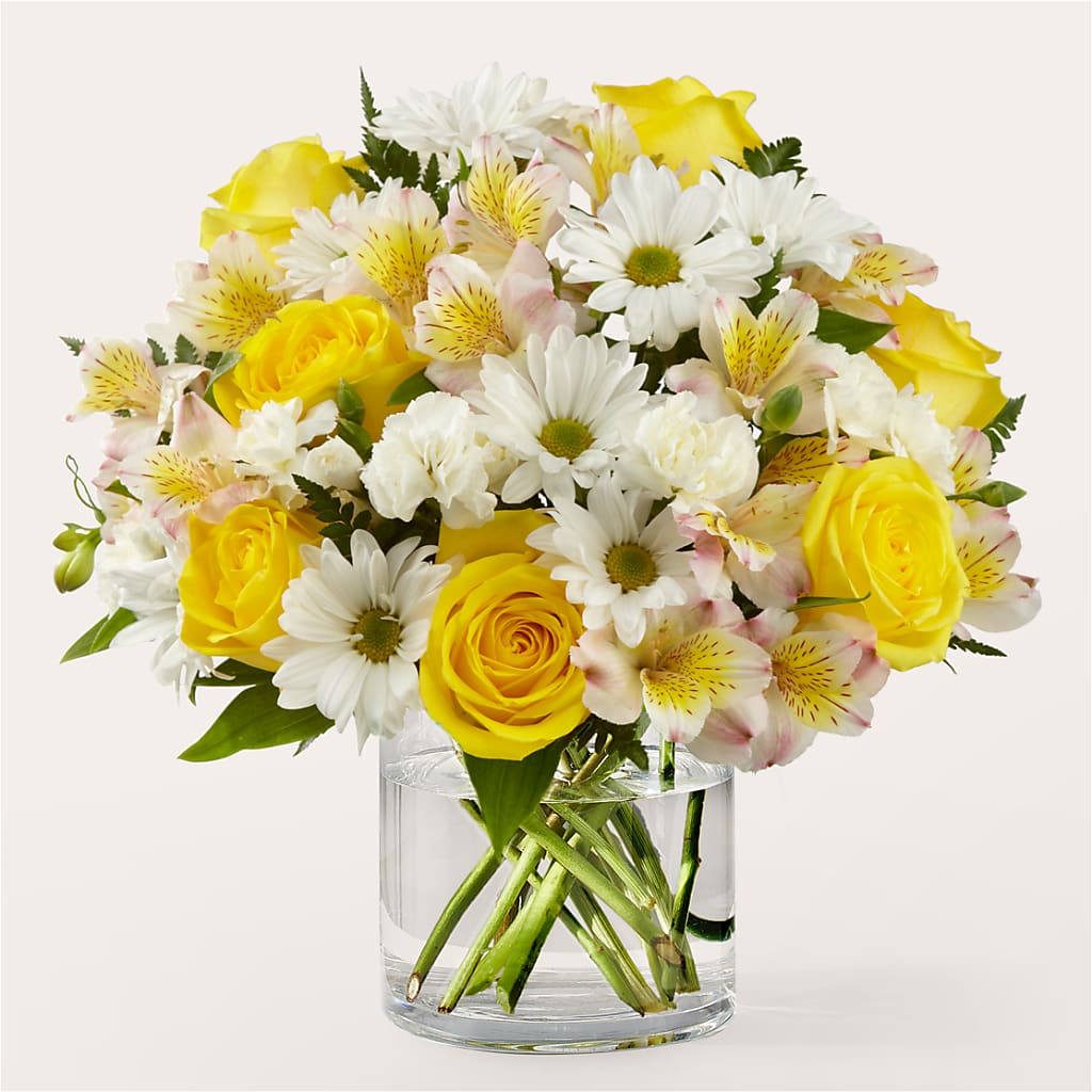 Gleeful Bouquet – Heavenly Plants, Regina SK