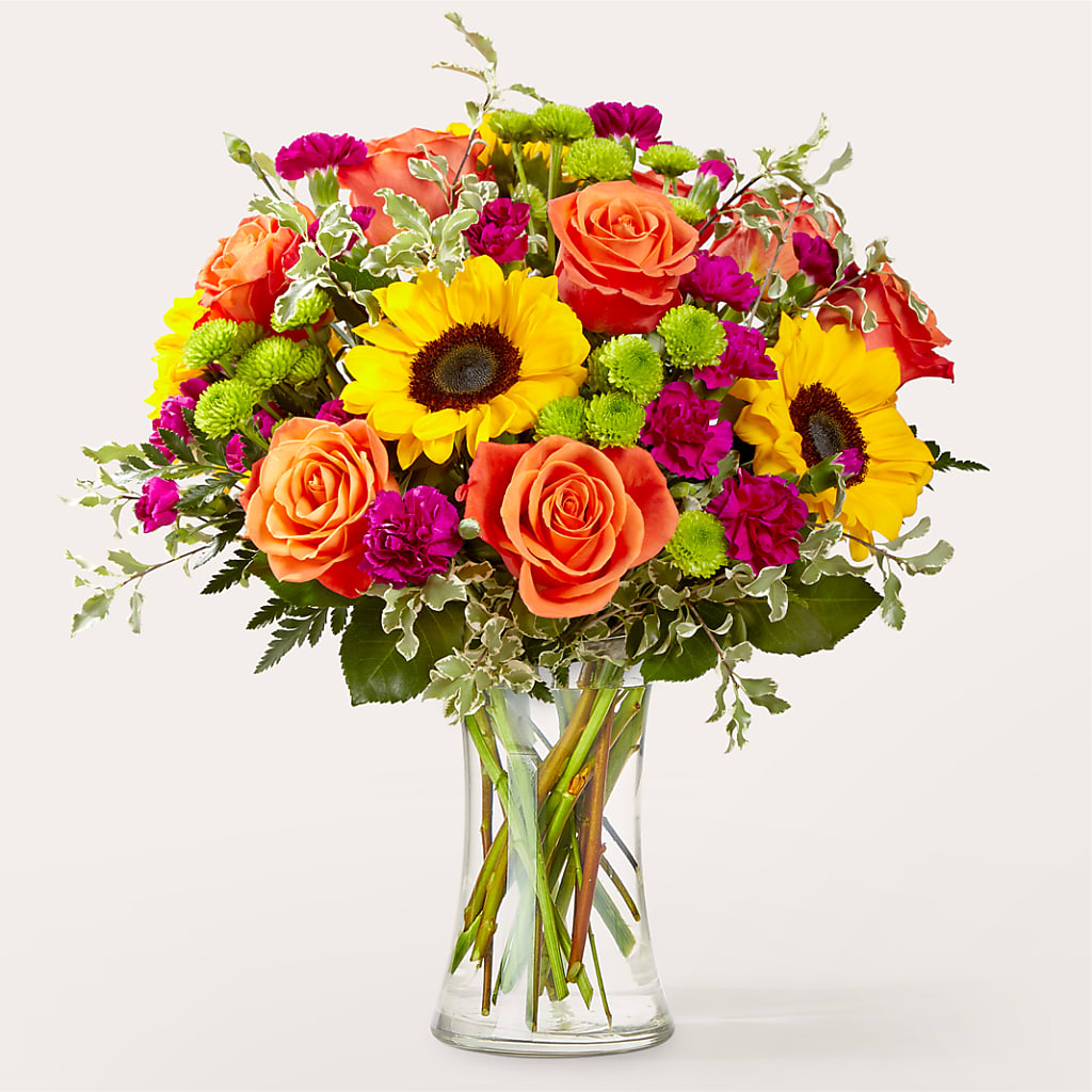 Warmth & Light Bouquet – Heavenly Plants, Regina SK