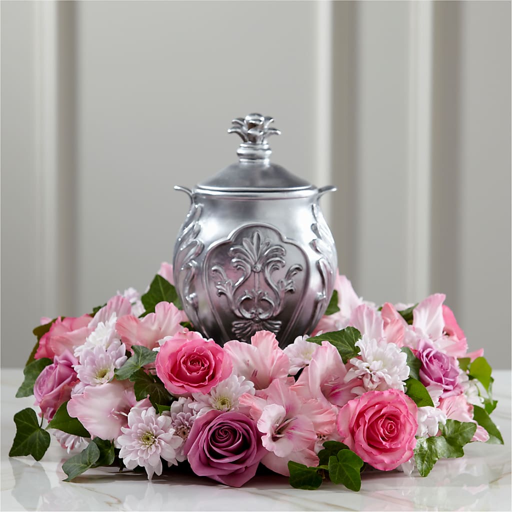 Glorious Tribute Arrangement – Heavenly Plants, Regina SK