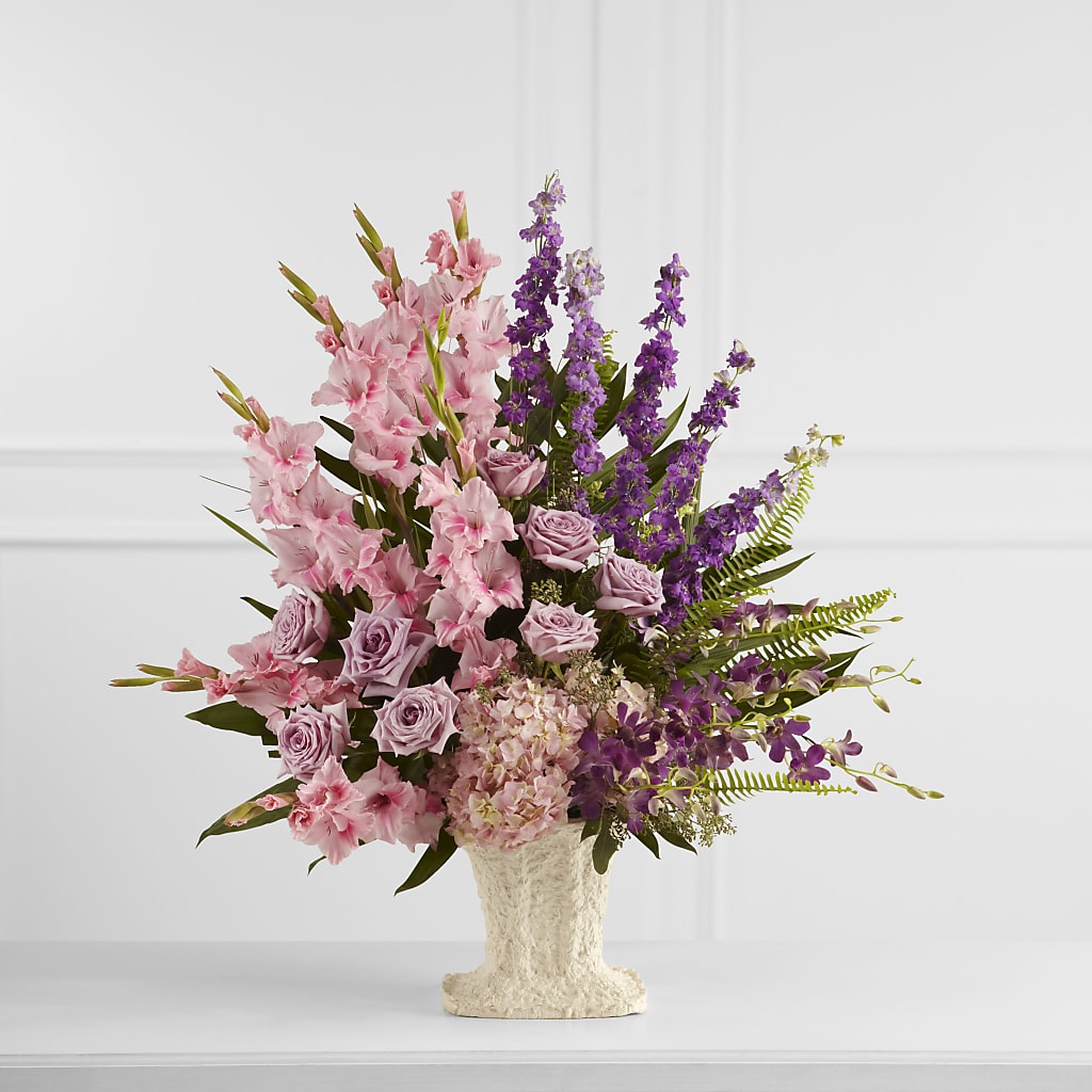 Flowing Garden Arrangement – Heavenly Plants, Regina SK