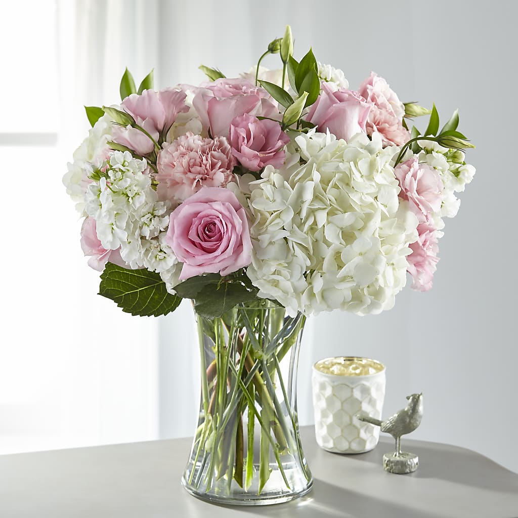Guiding Grace Bouquet – Heavenly Plants, Regina SK