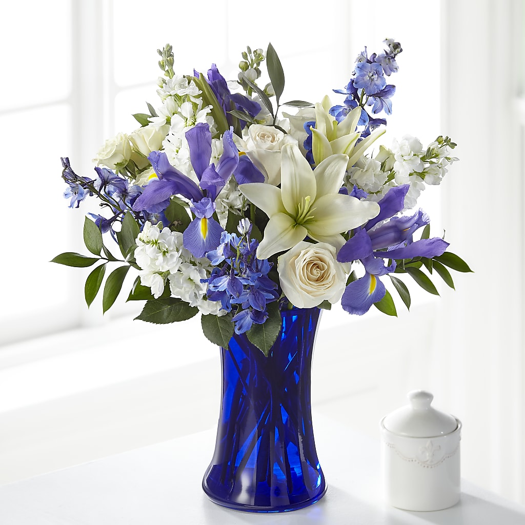 Calming Comfort Bouquet – Heavenly Plants, Regina SK