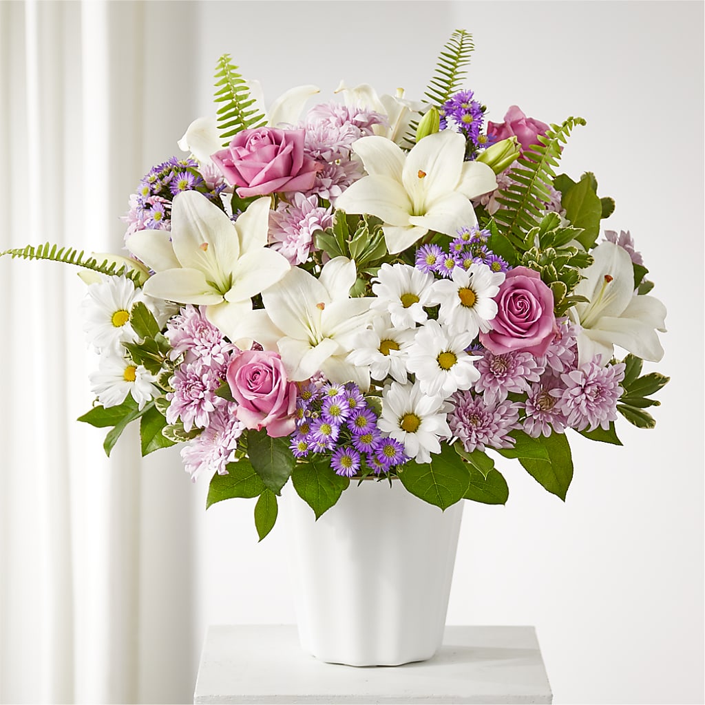 Warmest Thoughts Tabletop Basket – Heavenly Plants, Regina SK