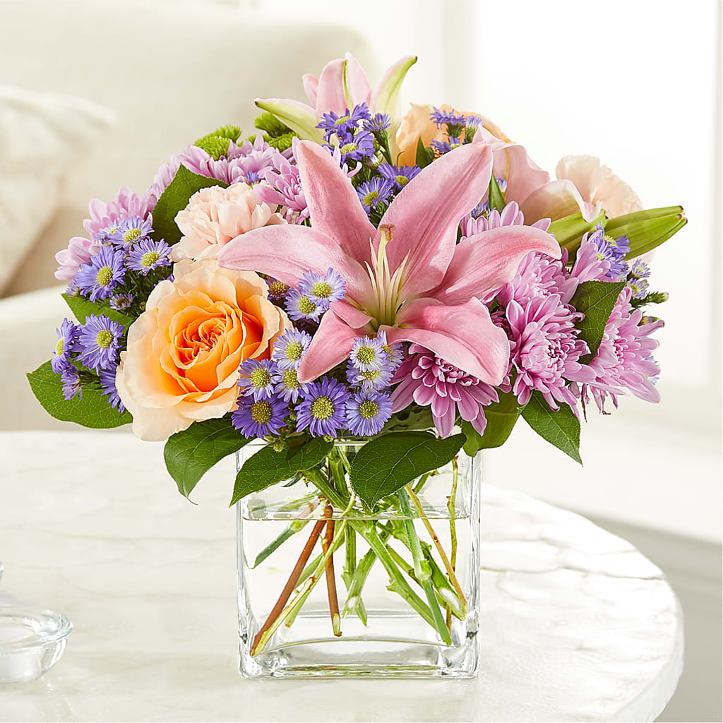 Delicate Details Bouquet – Heavenly Plants, Regina SK