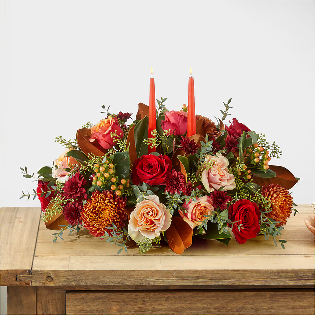 Gather Near Centerpiece – Heavenly Plants, Regina SK