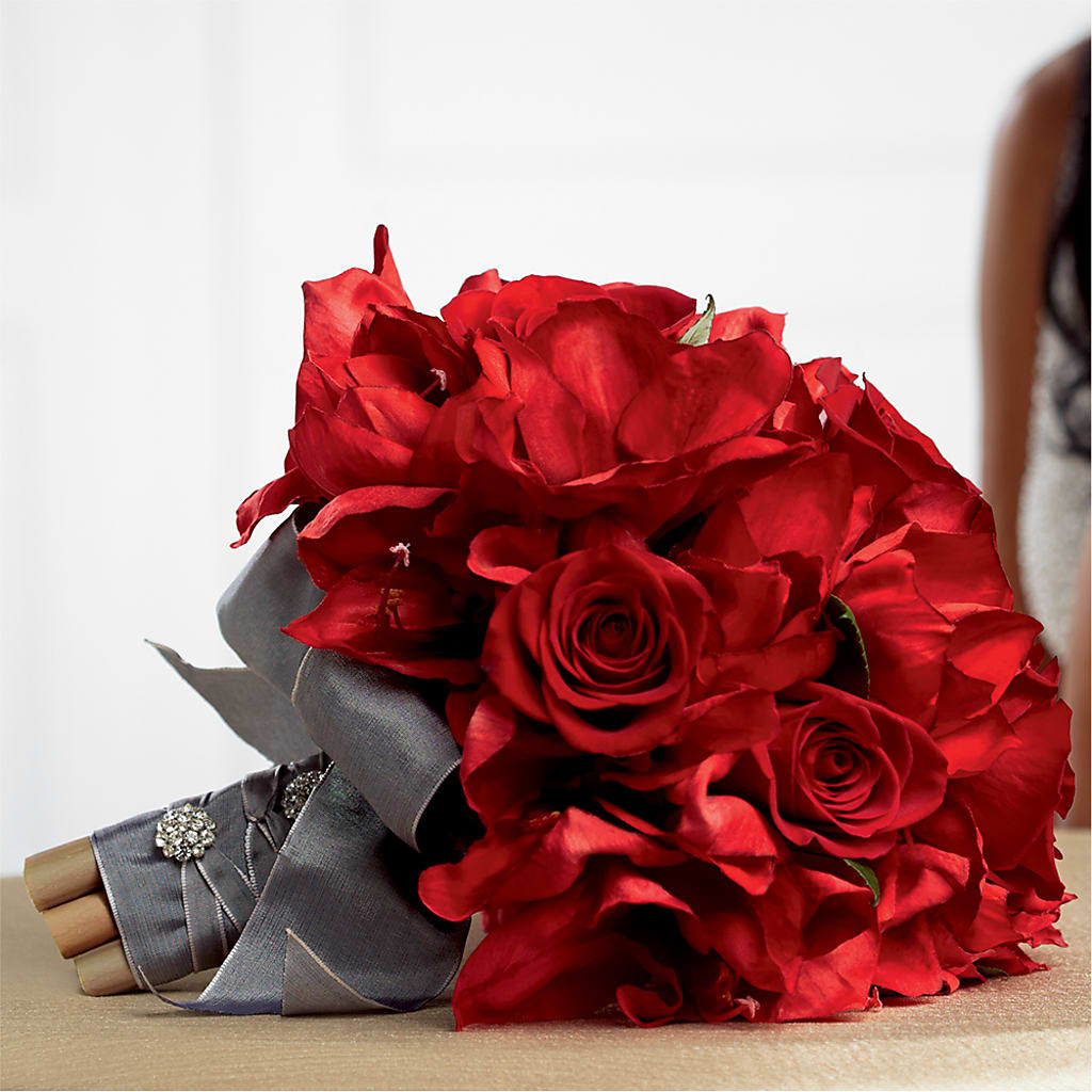 Heart's Happiness Bouquet – Heavenly Plants, Regina SK
