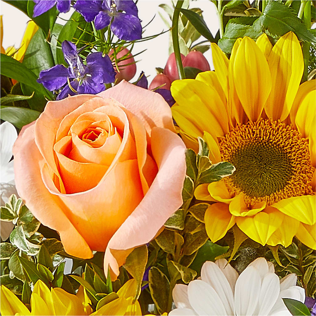 The Good Life Bouquet –  Heavenly Plants, Regina SK