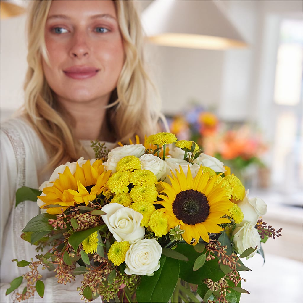 Luminous Morning Bouquet –  Heavenly Plants, Regina SK