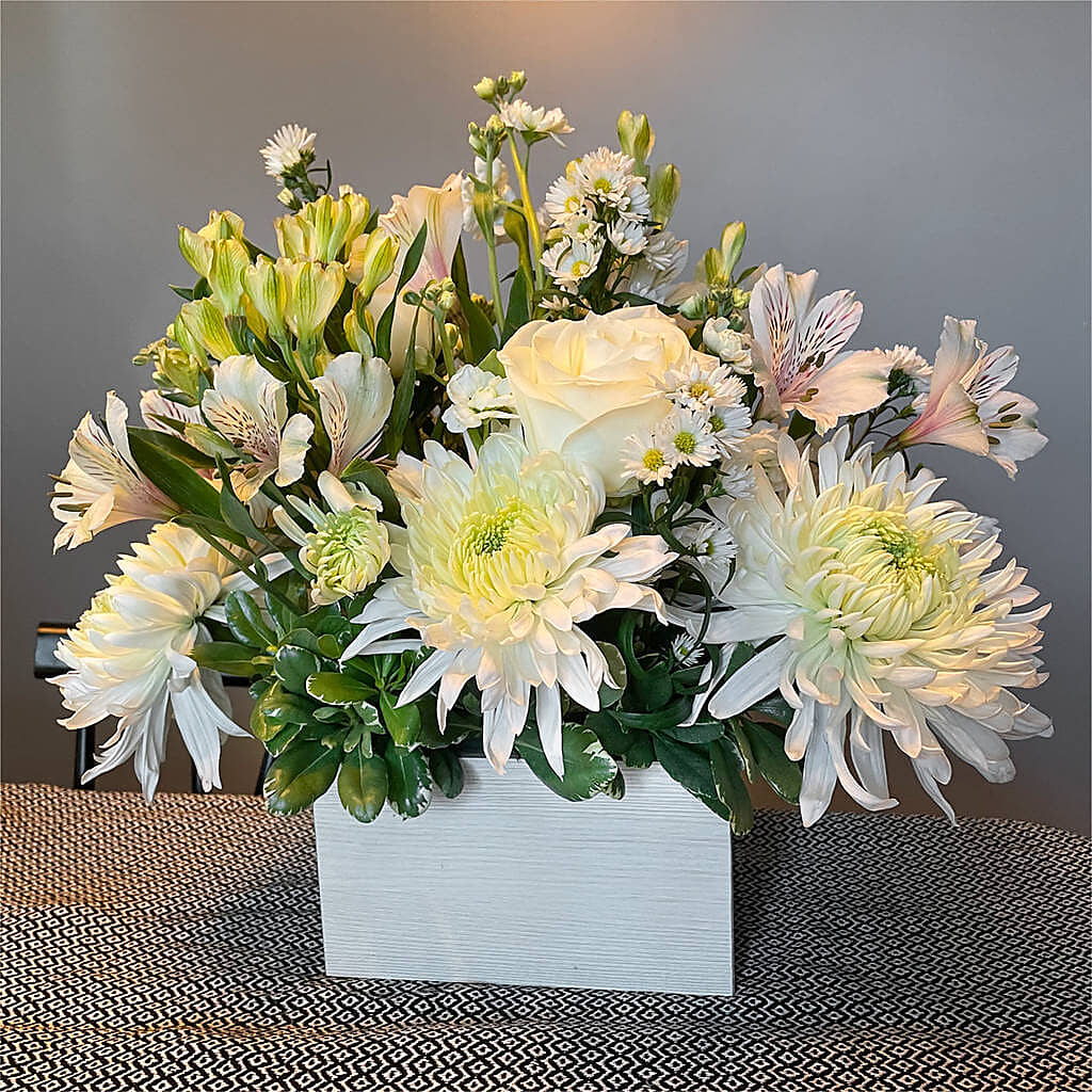 Eternal Affection Arrangement –  Heavenly Plants, Regina SK