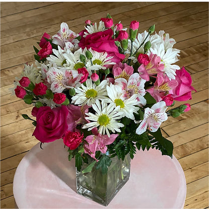 Sweet Surprises® Bouquet –  Heavenly Plants, Regina SK