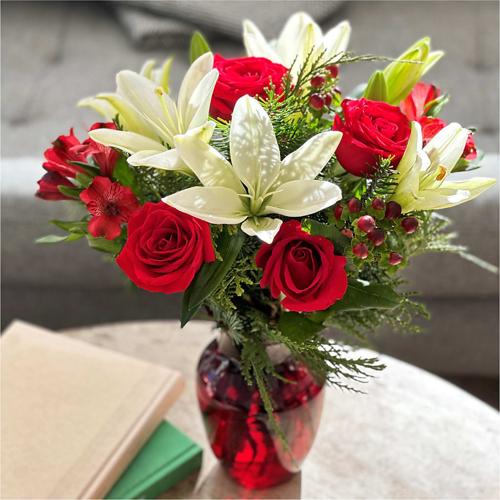 Evergreen Delight Bouquet –  Heavenly Plants, Regina SK