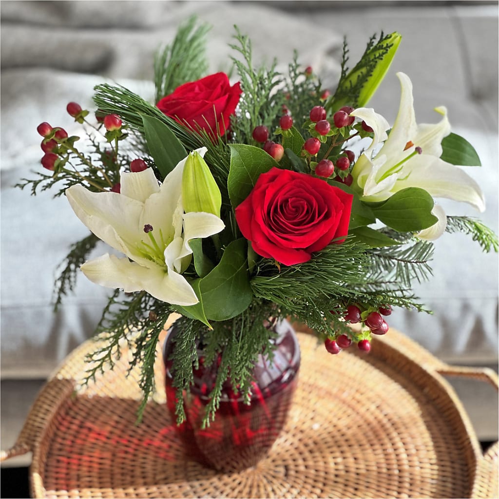 Evergreen Delight Bouquet –  Heavenly Plants, Regina SK