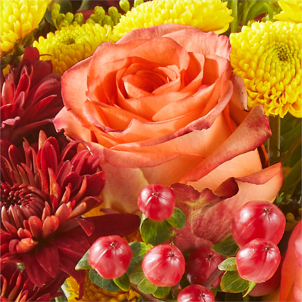 Apple Picking Bouquet –  Heavenly Plants, Regina SK