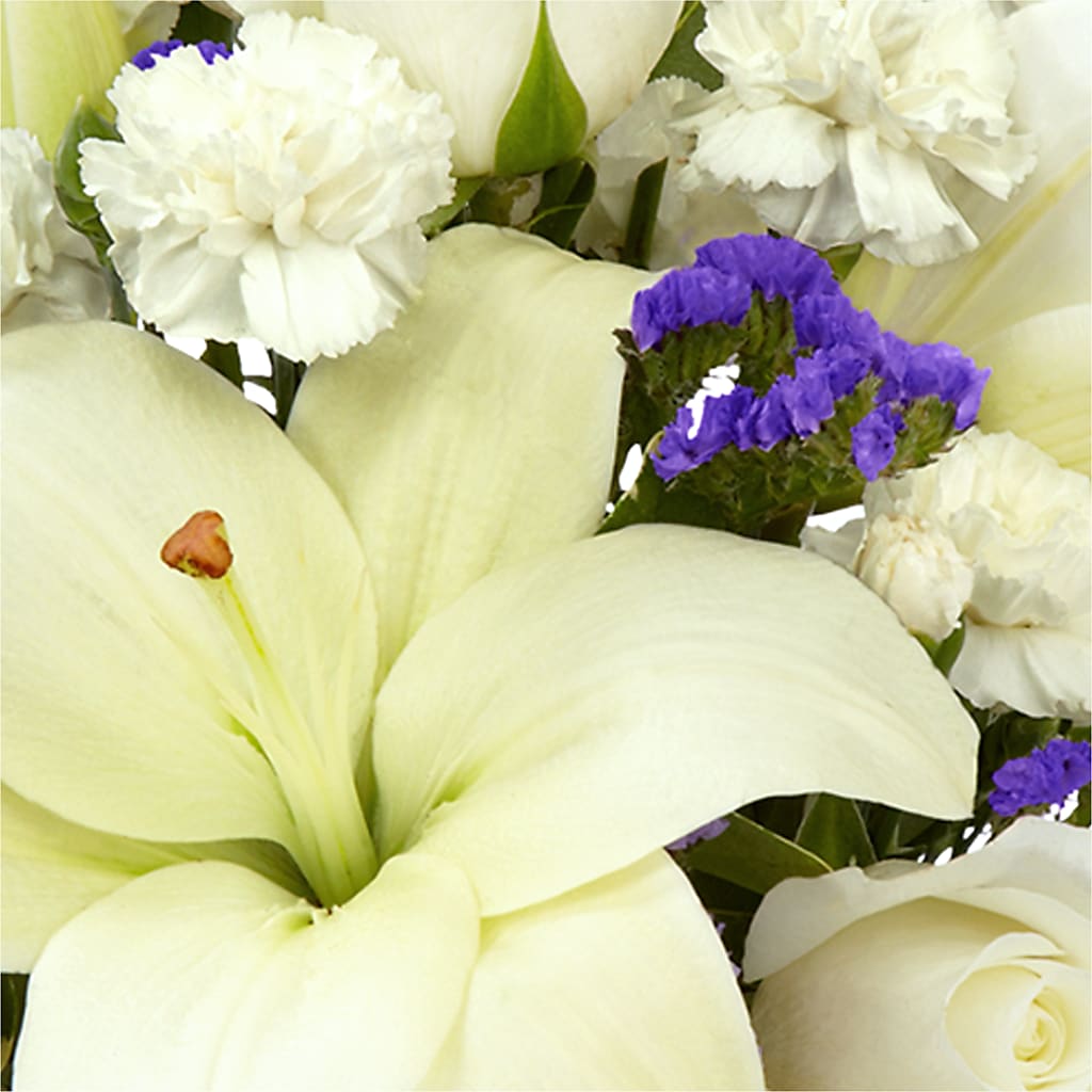 Sapphire Rush Bouquet –  Heavenly Plants, Regina SK