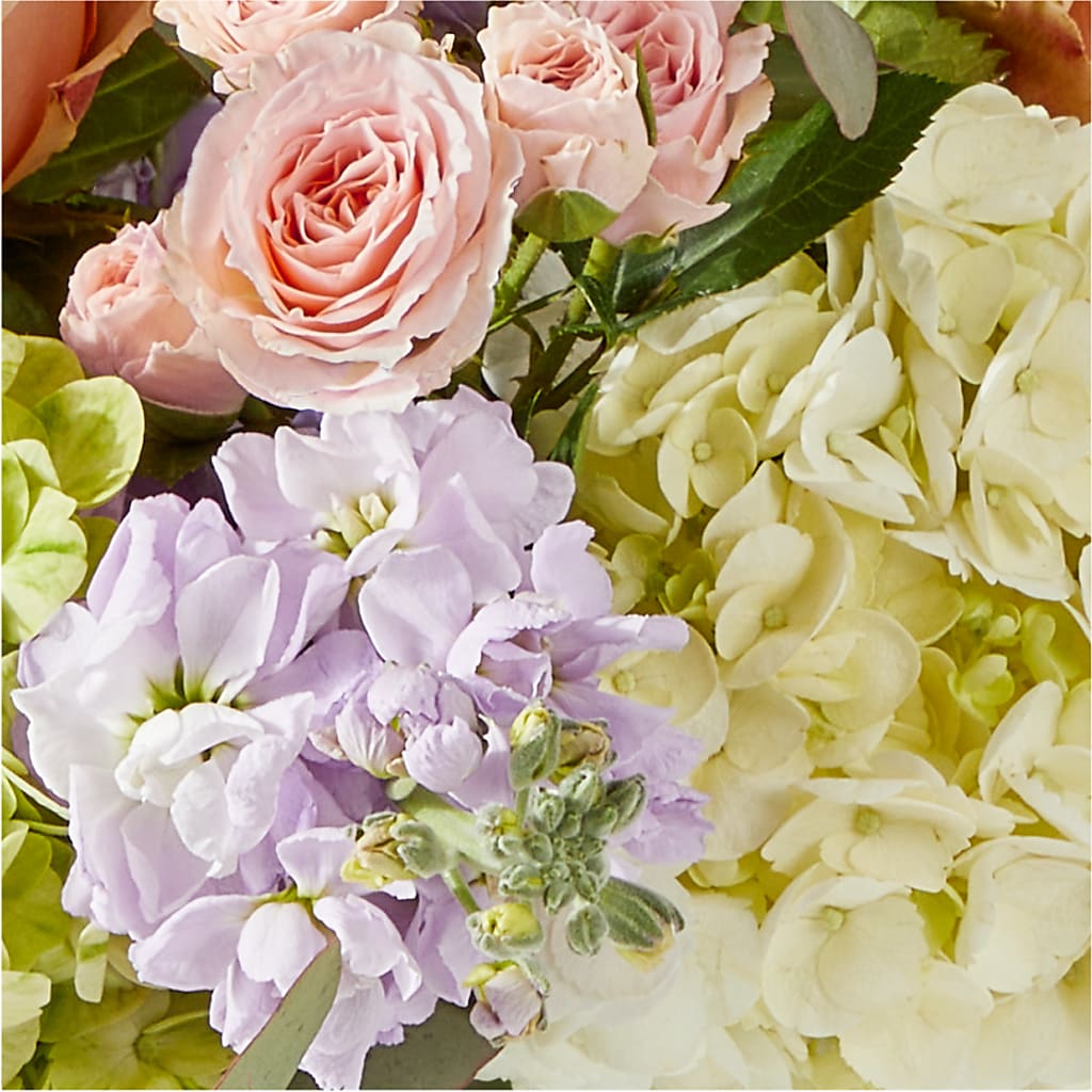 Porch Swing Bouquet –  Heavenly Plants, Regina SK