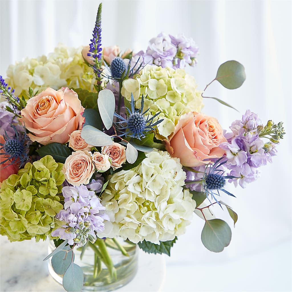Porch Swing Bouquet –  Heavenly Plants, Regina SK