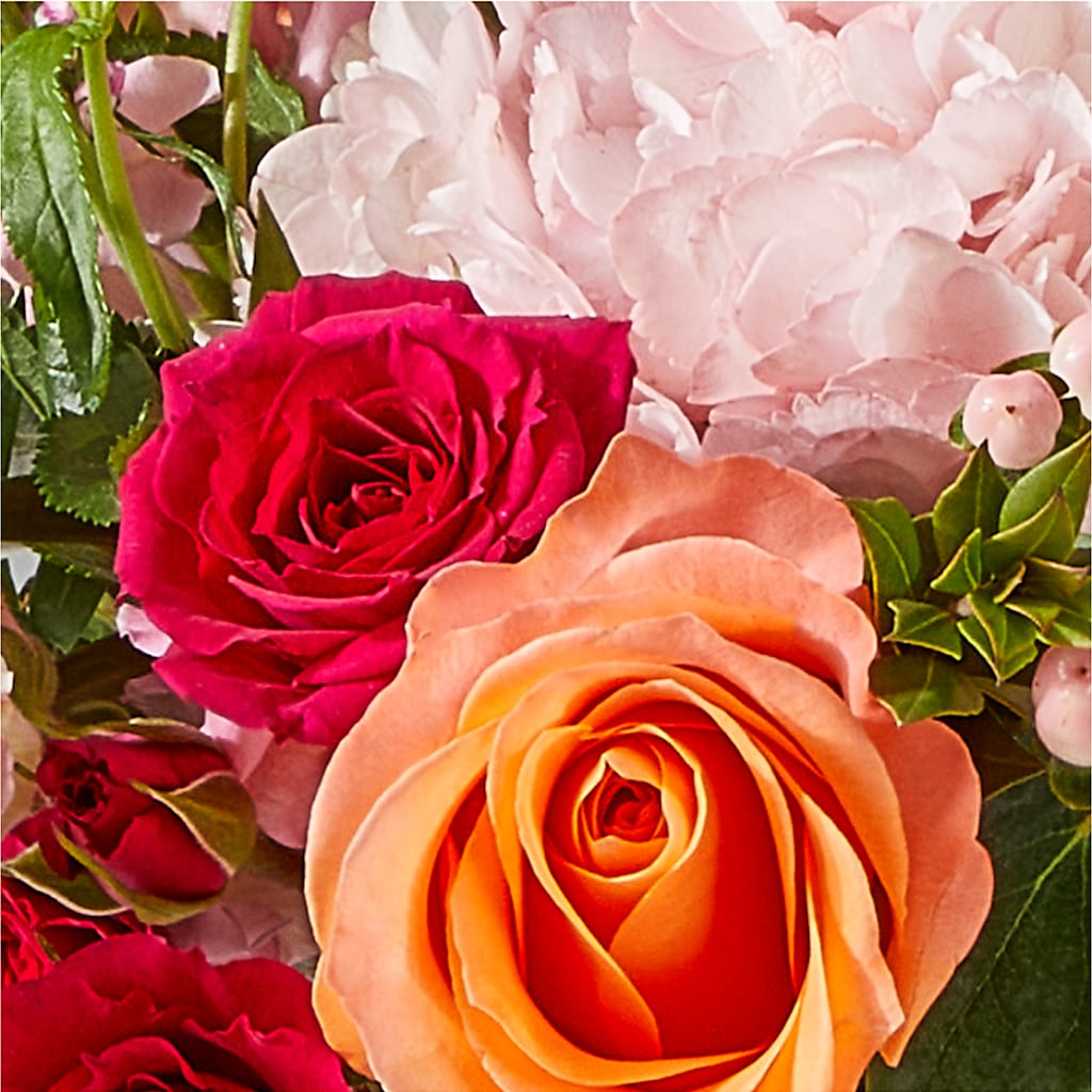 Glitz & Glam Bouquet –  Heavenly Plants, Regina SK