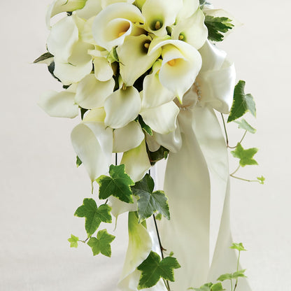 White Chapel Bouquet –  Heavenly Plants, Regina SK